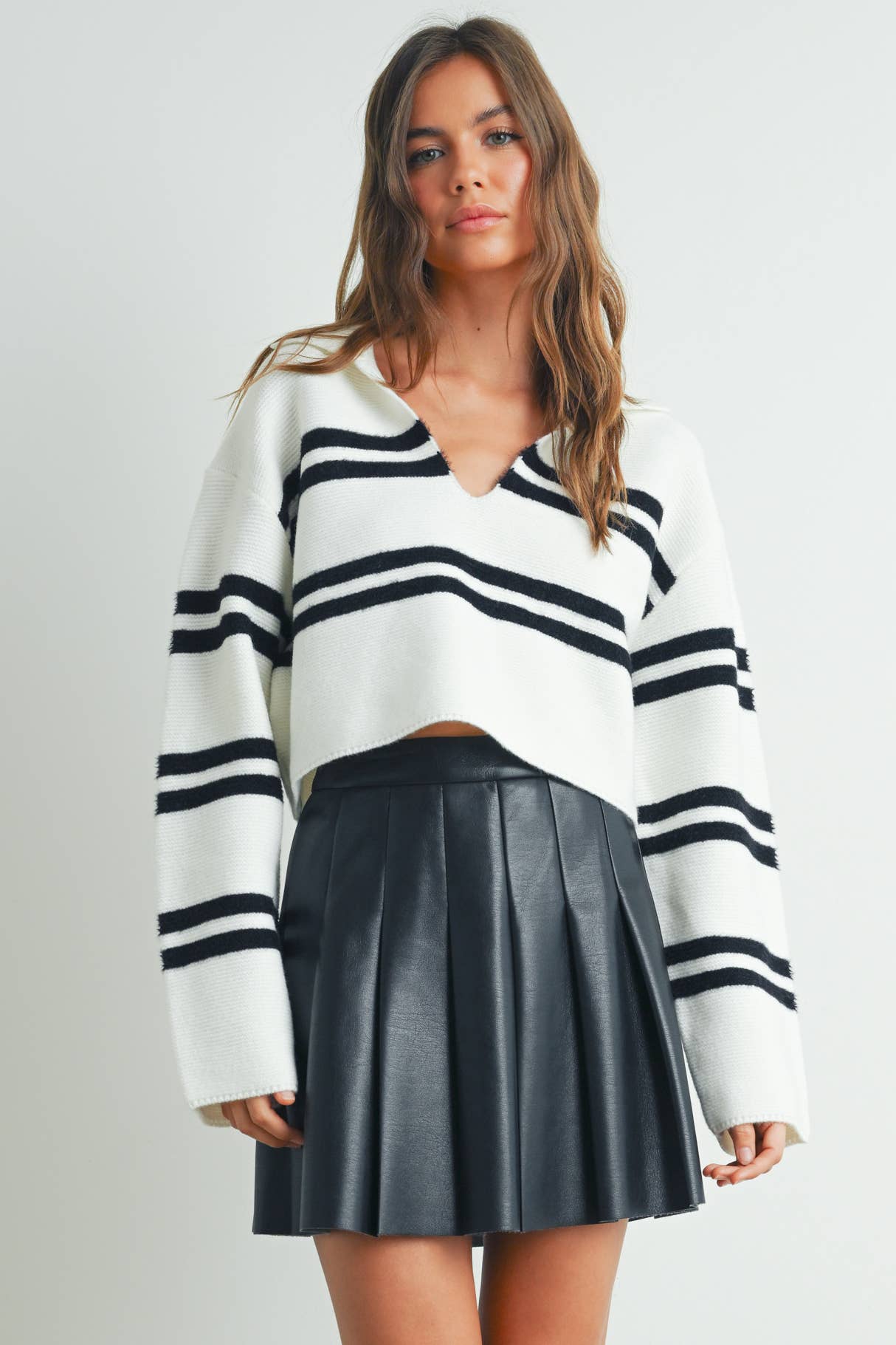 ButterMelonStripe Crop Collar Sweater Top - BMW7393
