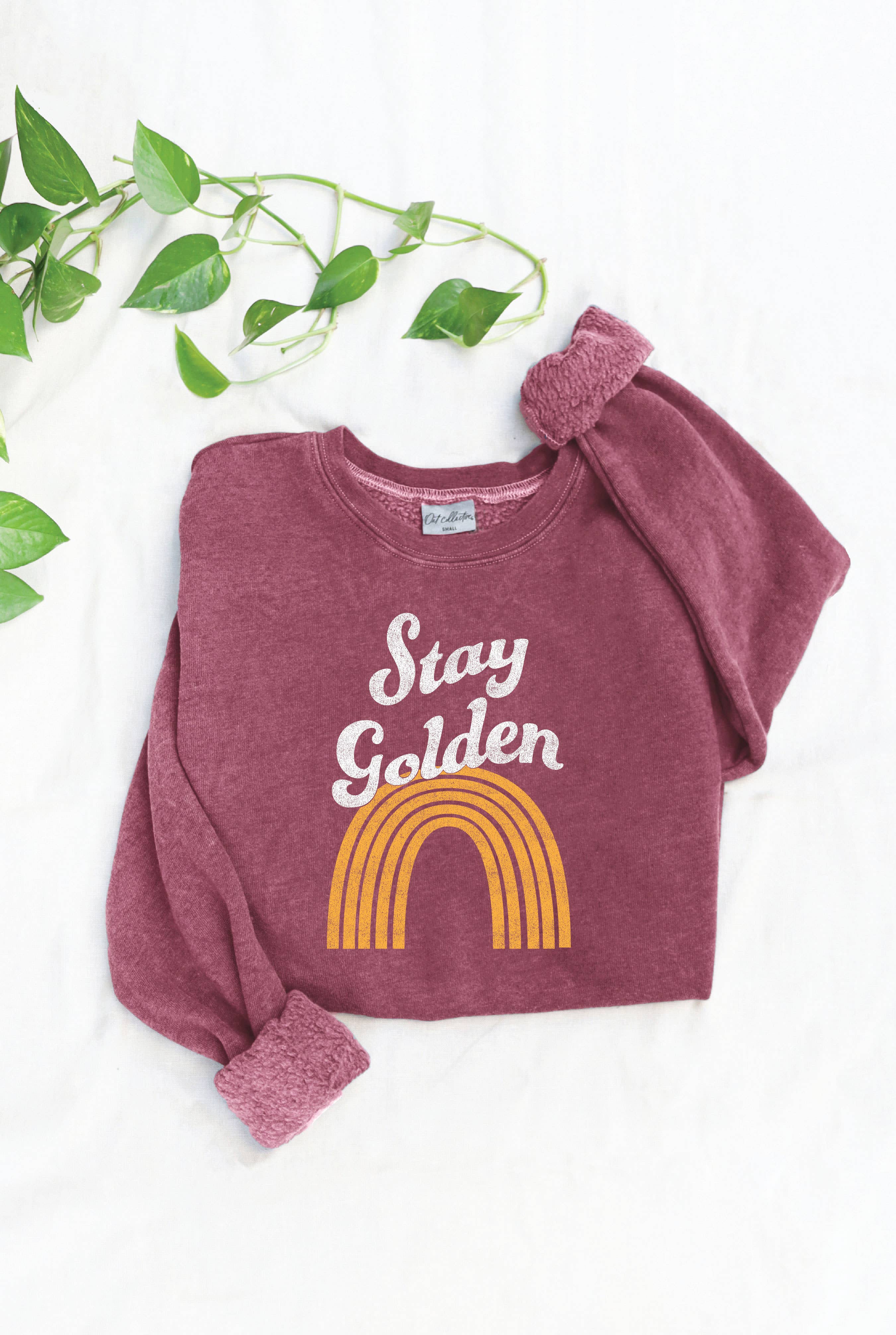 STAY GOLDEN Mineral Graphic Sweatshirt