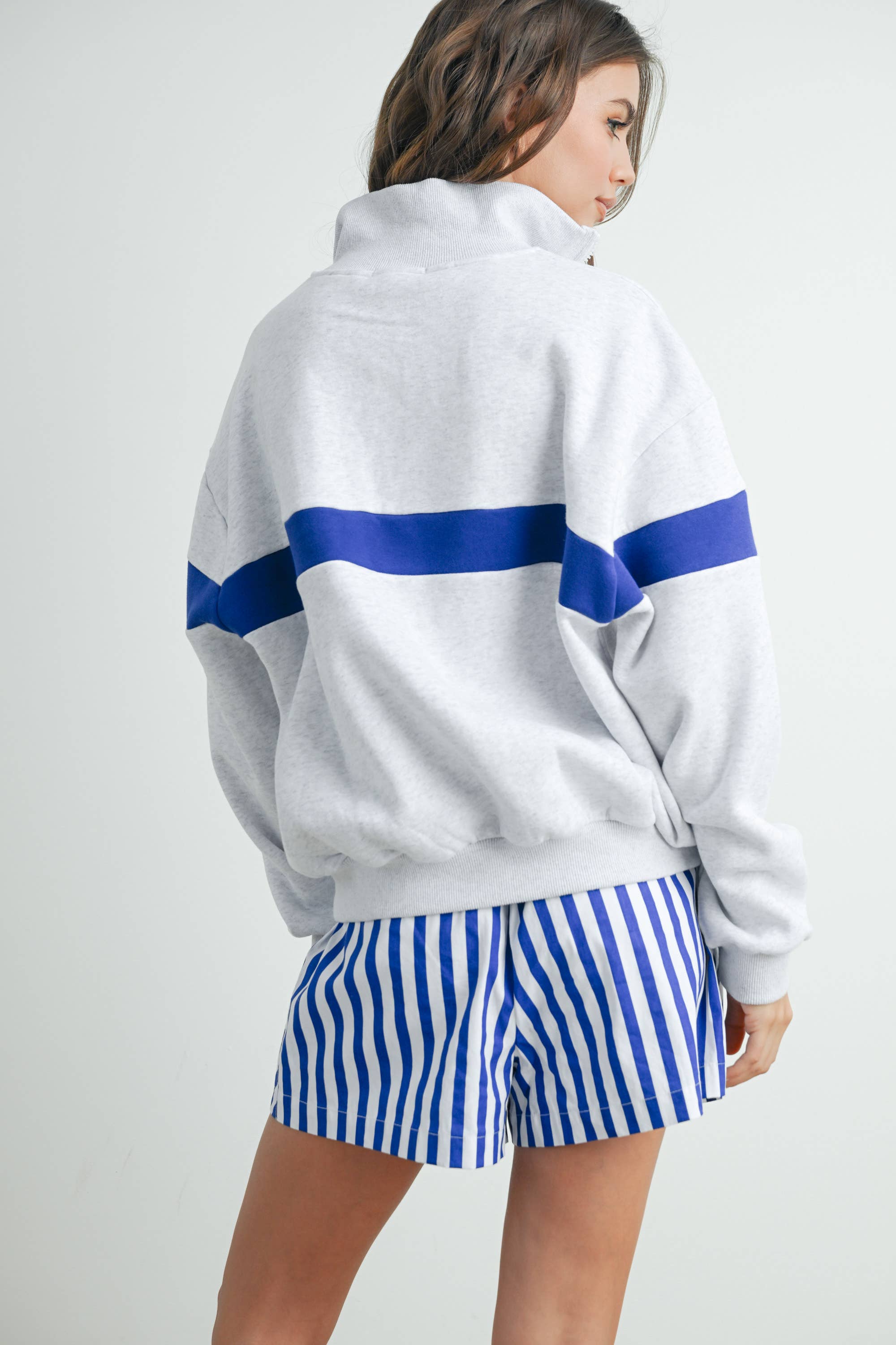 ButterMelonTwo-Toned Half Zip Collar Sweatshirt - BMT7535