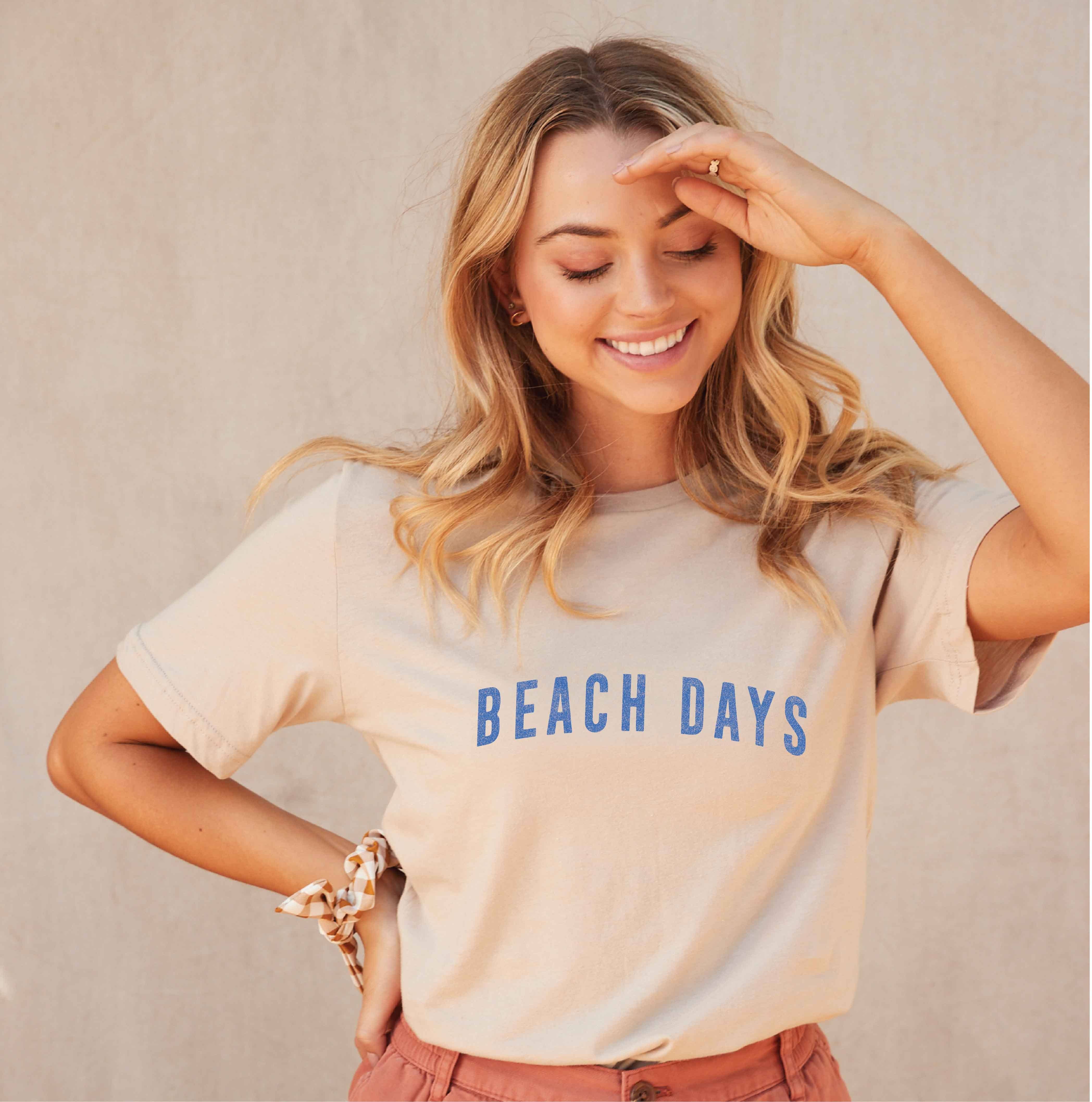 BEACH DAYS Graphic T-Shirt