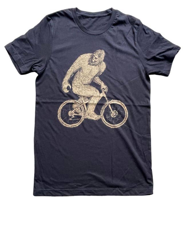 Sasquatch on A Bicycle Men's/Unisex Shirt