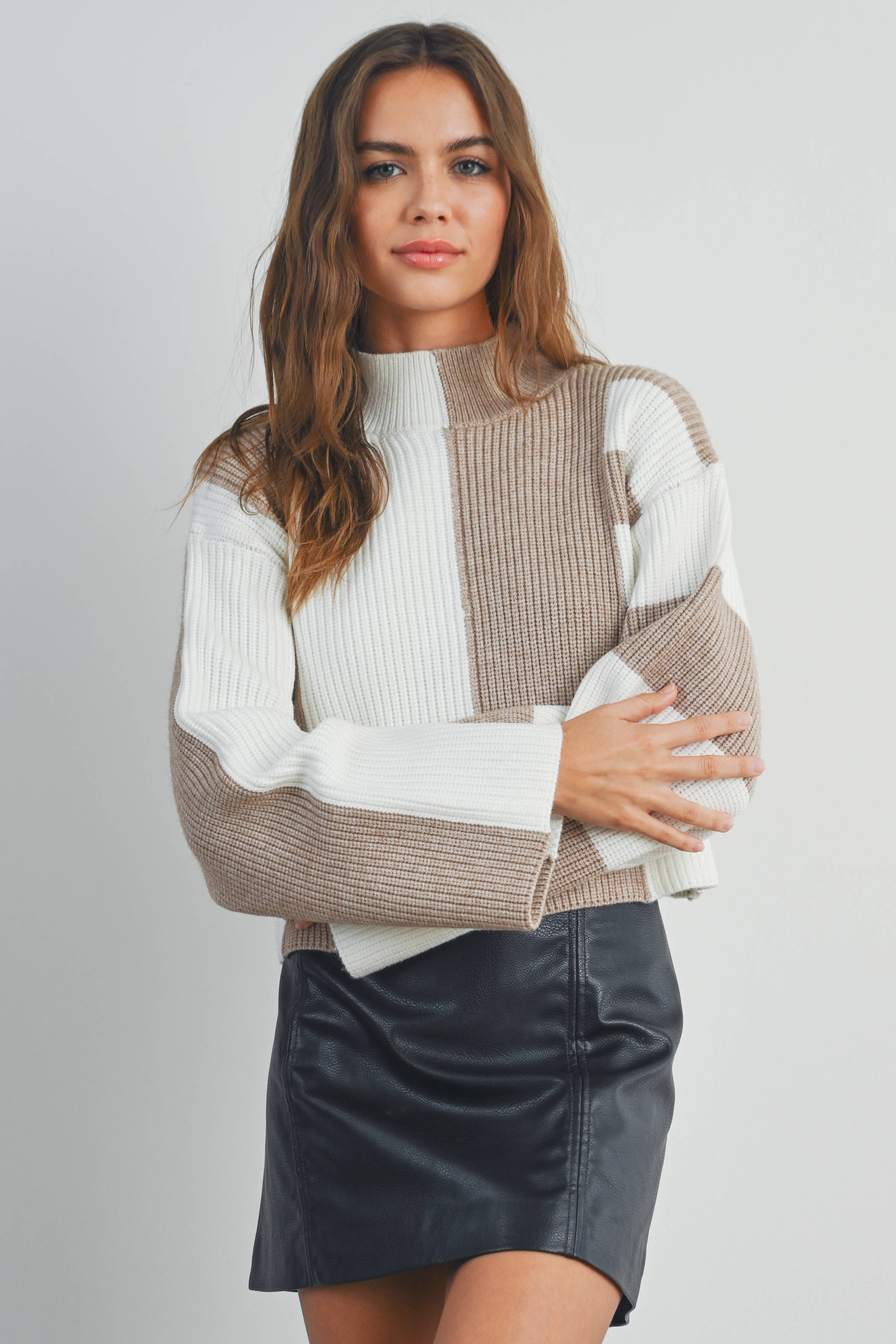 Color Block Mock Turtleneck Sweater - BMW7161