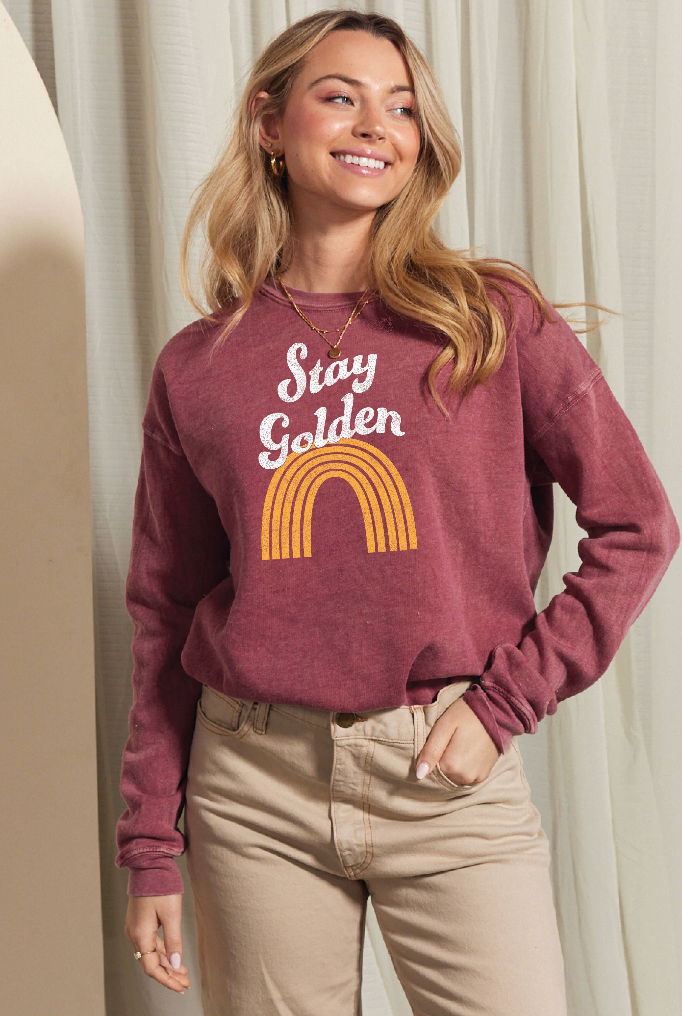 STAY GOLDEN Mineral Graphic Sweatshirt