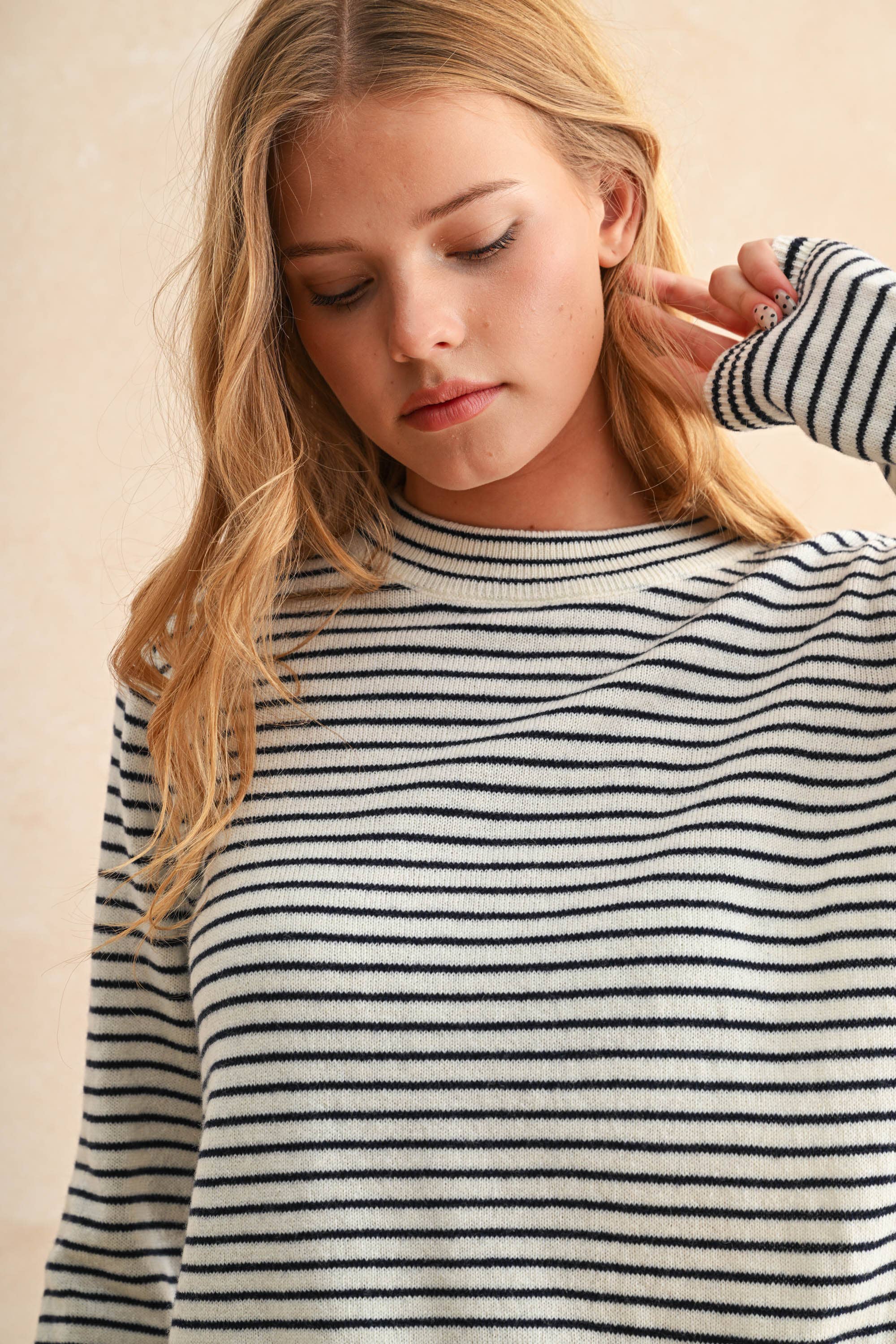 Miou Muse T5797   STRIPED SWEATER TOP