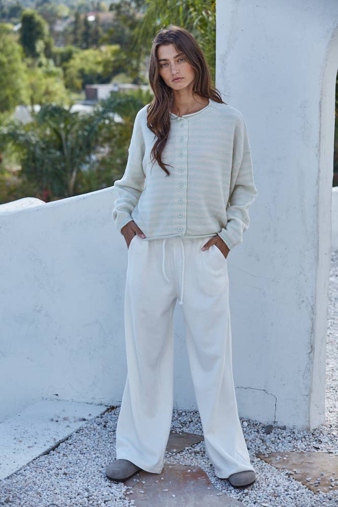 W2537 | Knit Polyester Acrylic Striped Sweater Cardigan