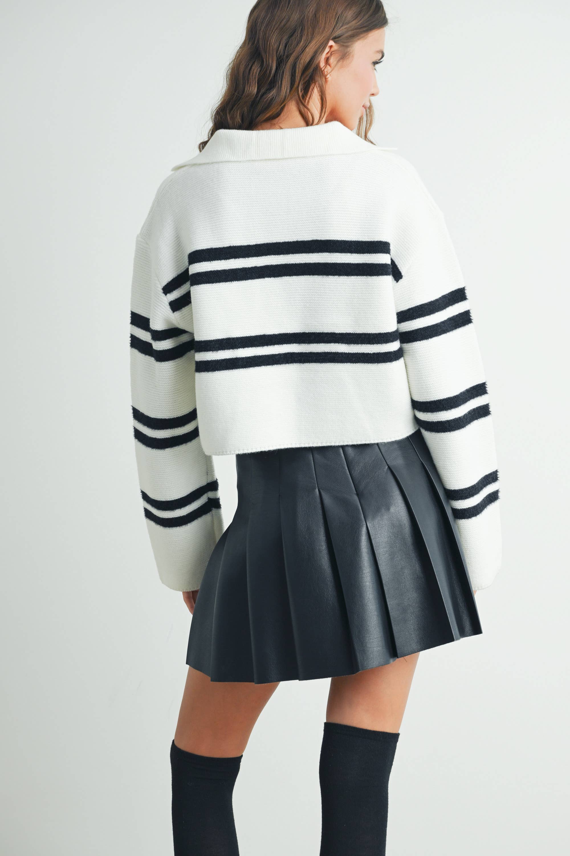 ButterMelonStripe Crop Collar Sweater Top - BMW7393