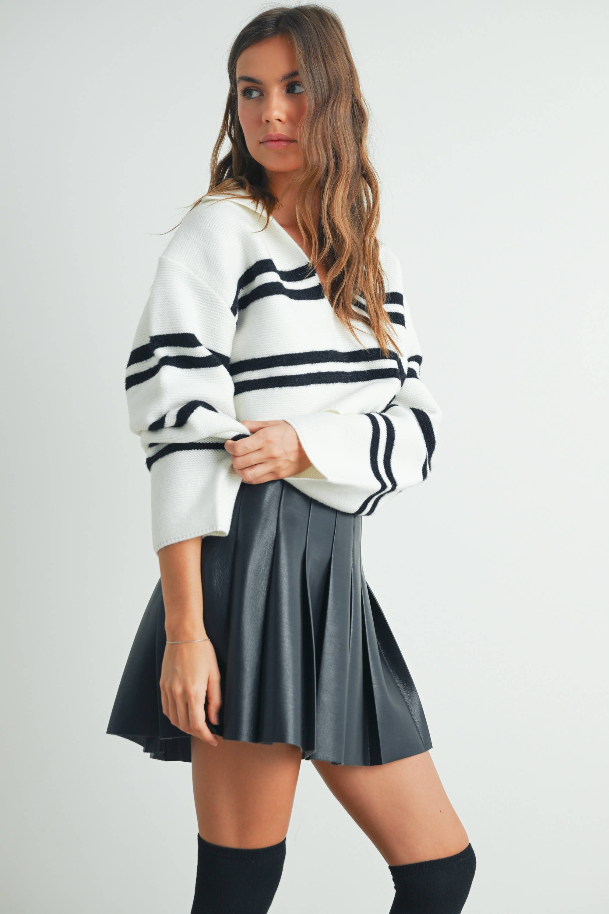 ButterMelonStripe Crop Collar Sweater Top - BMW7393
