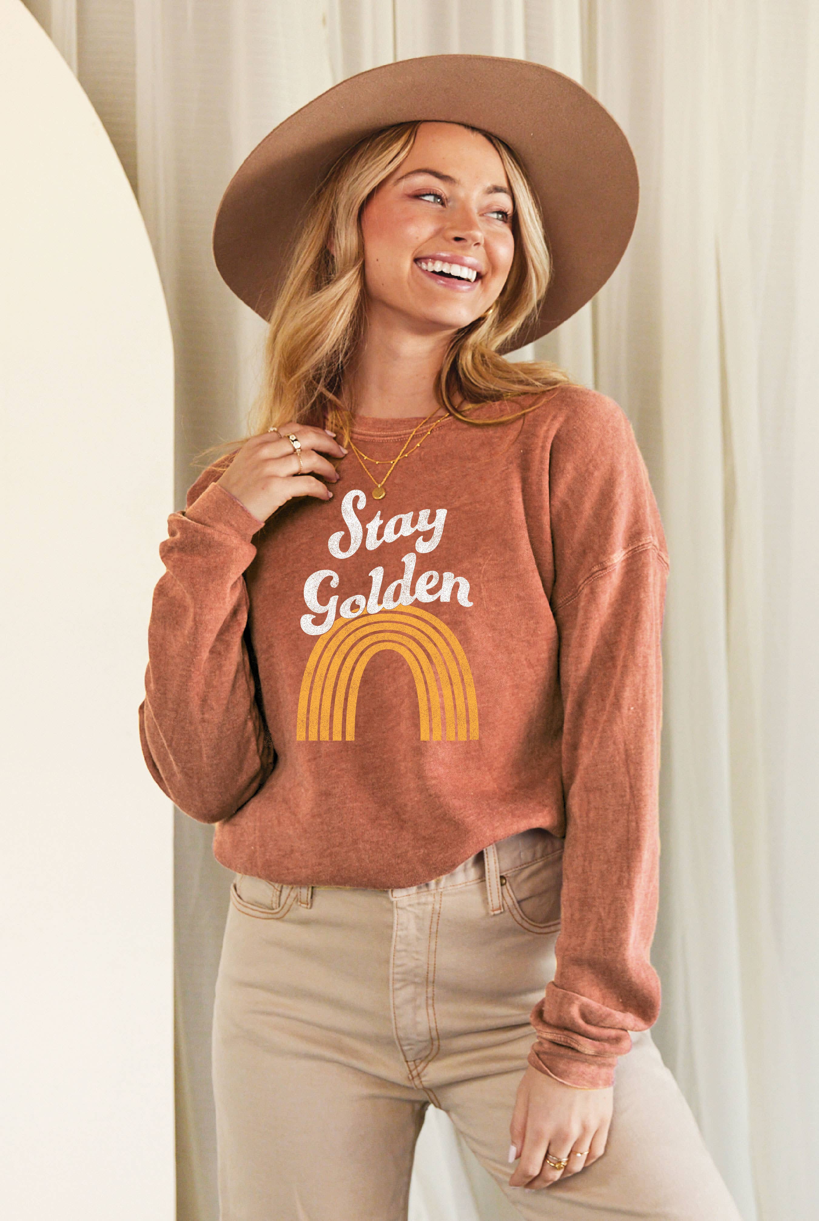 STAY GOLDEN Mineral Graphic Sweatshirt