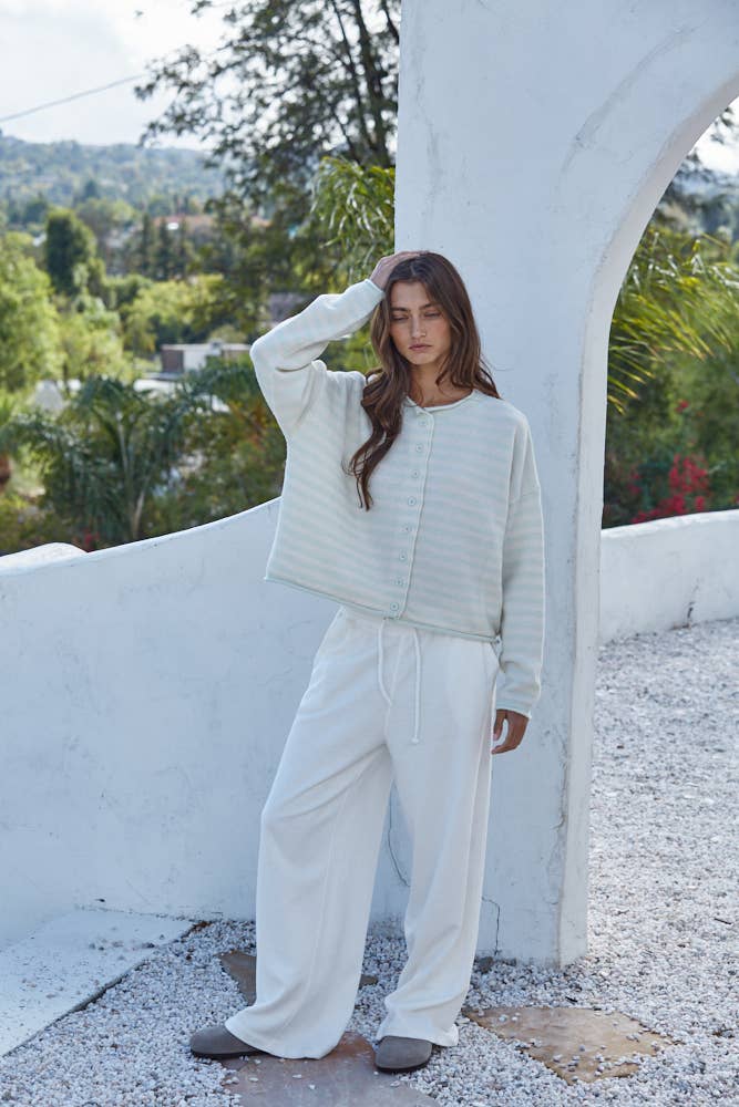 W2537 | Knit Polyester Acrylic Striped Sweater Cardigan