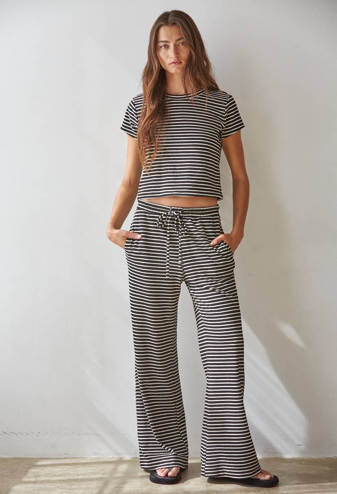 L8945T | Knit Polyester Cotton Striped Short Sleeve Top