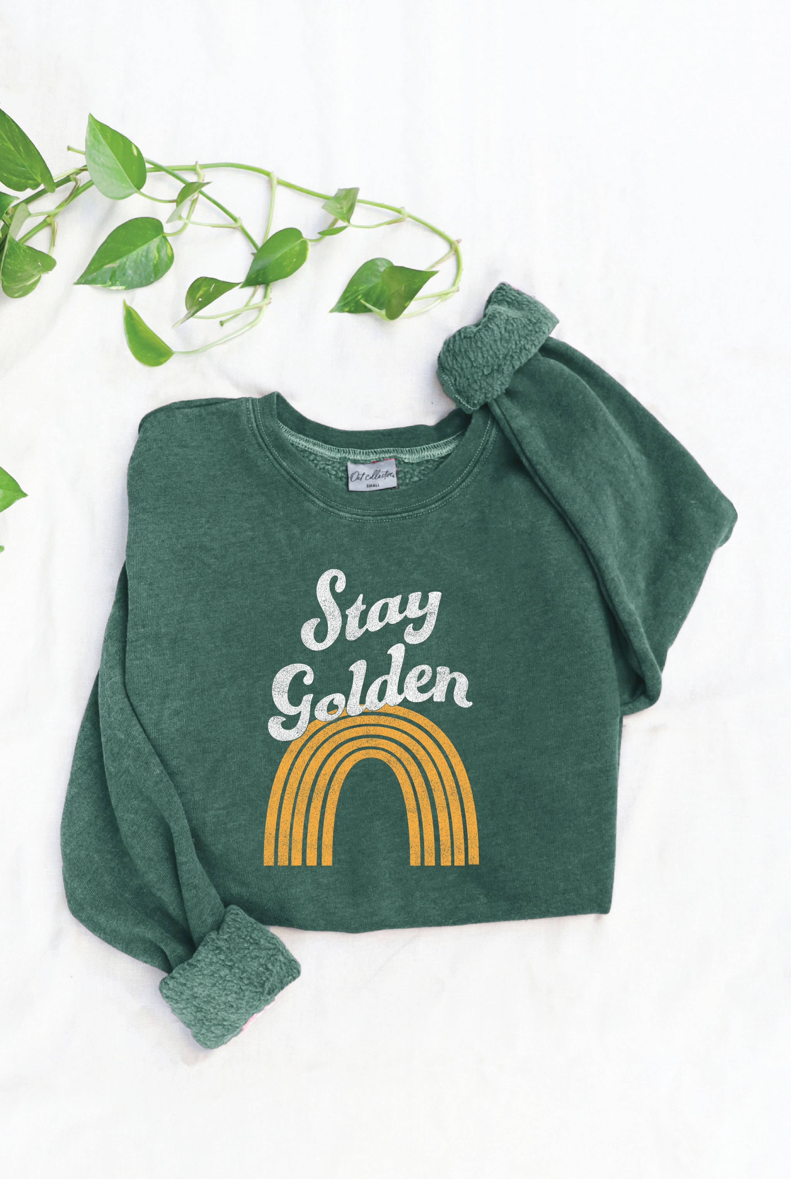 STAY GOLDEN Mineral Graphic Sweatshirt