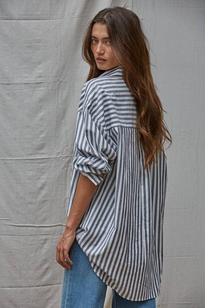 L8492T | Woven Cotton Striped Oversized Shirt