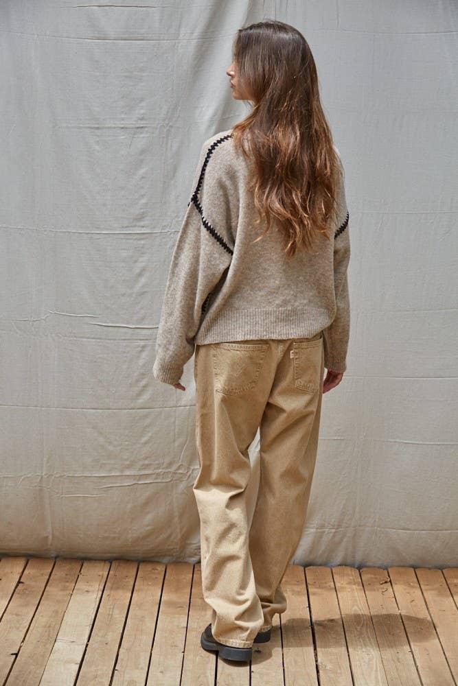 W2283 | Knit Sweater Stitch Detailed Crew Neck Pullover