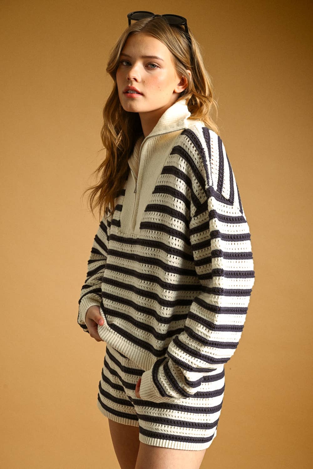 T6427ST   STRIPE PATTERN HALF ZIP SWEATER TOP