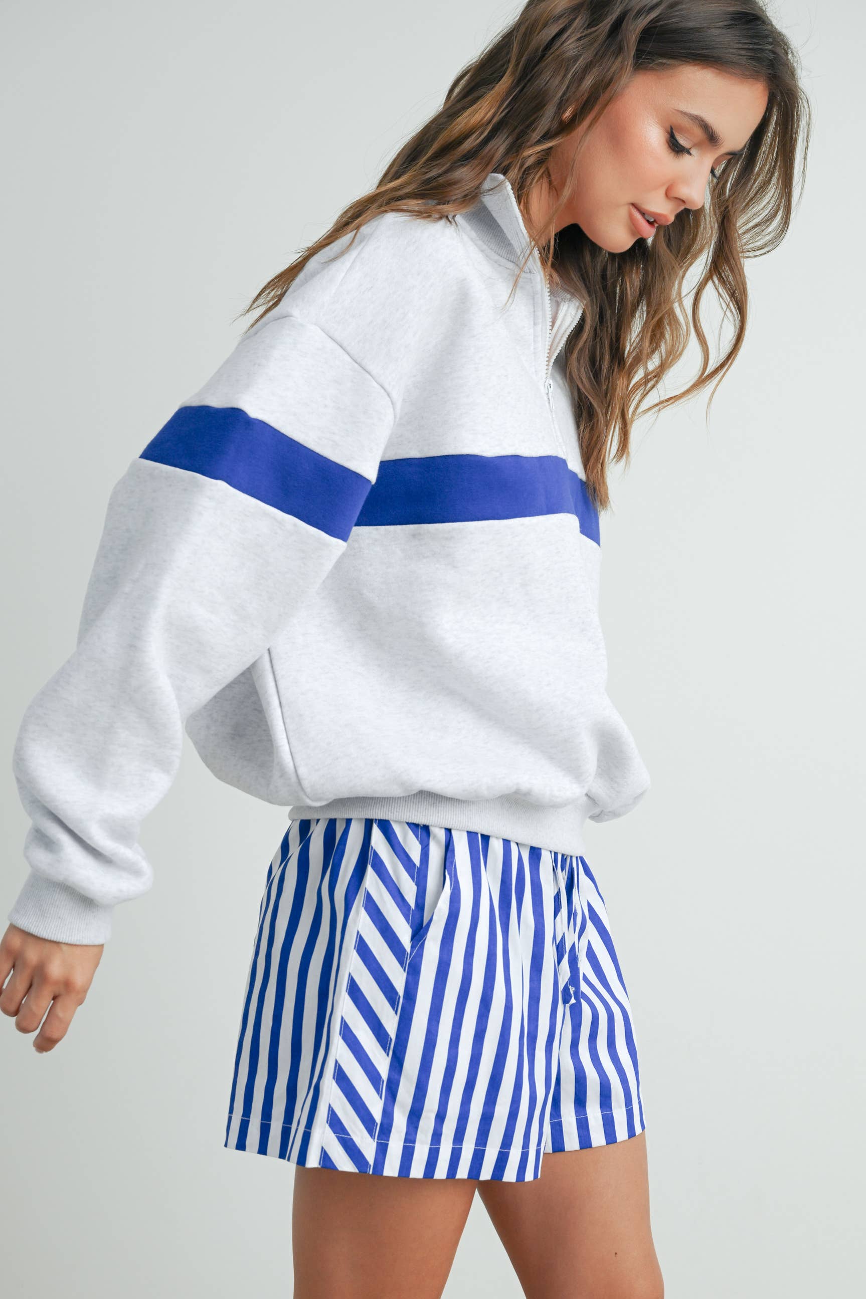 ButterMelonTwo-Toned Half Zip Collar Sweatshirt - BMT7535