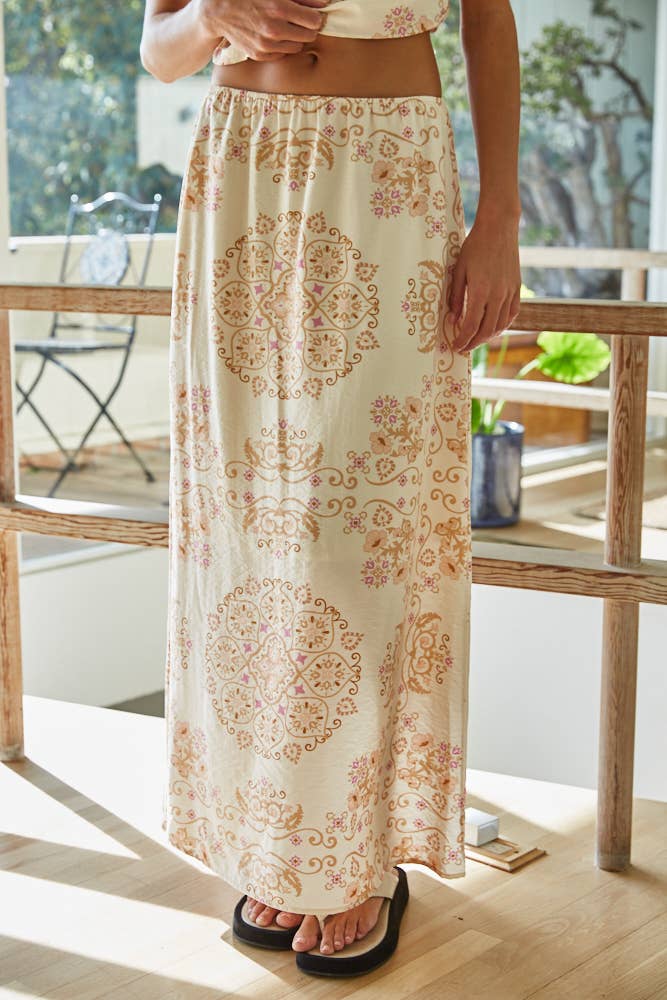 L9278B | Woven Rayon Nylon Mandala Floral Print Maxi Skirt