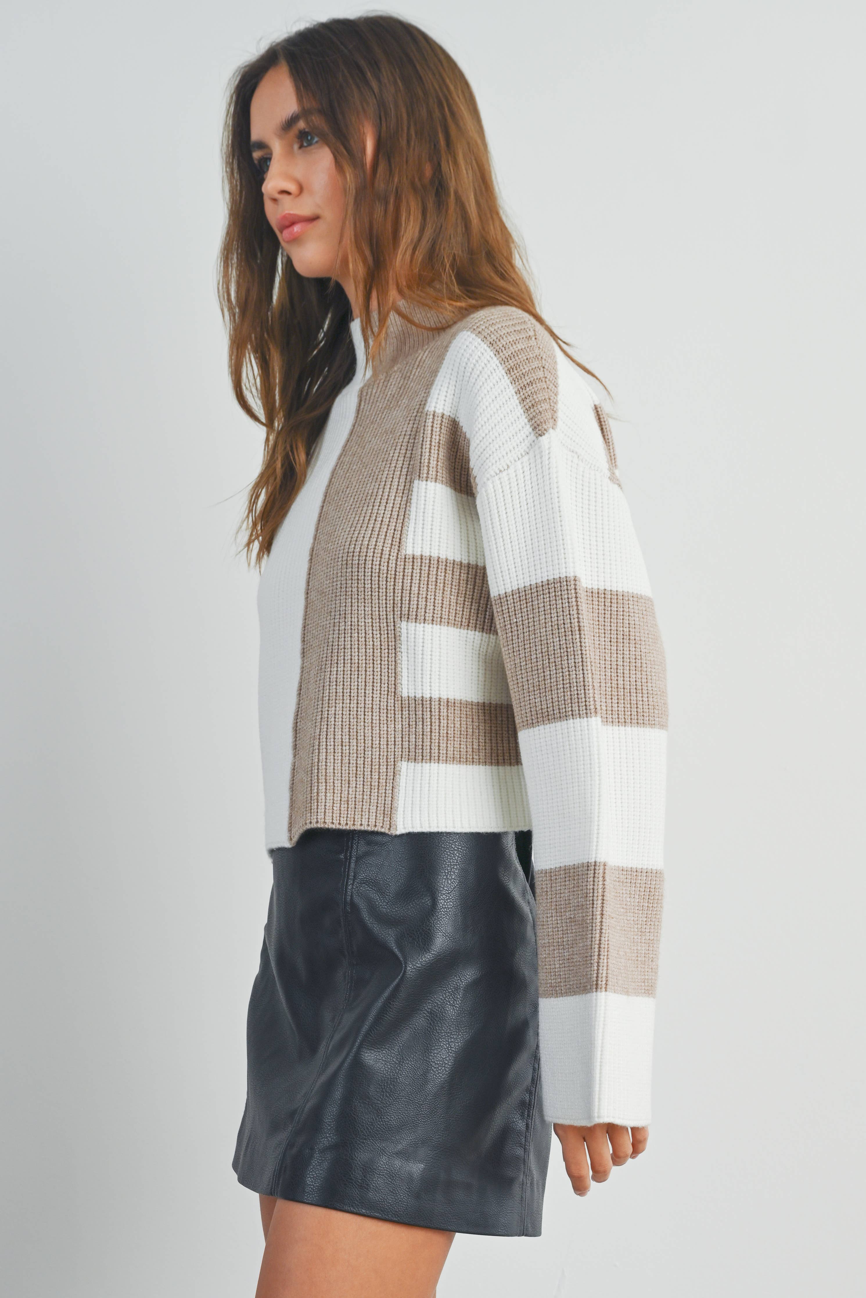 Color Block Mock Turtleneck Sweater - BMW7161