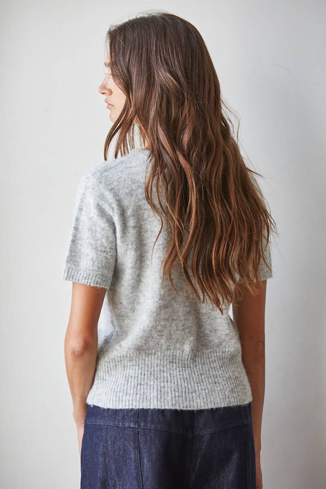 W2593 | Knit Sweater Polyester Nylon Round Neck Short Sleeve