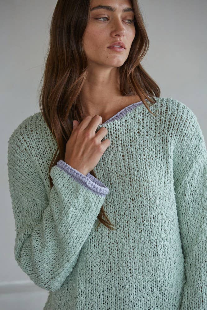 W1919 | Knit Sweater Pullover Top With Contrast Hems Detail