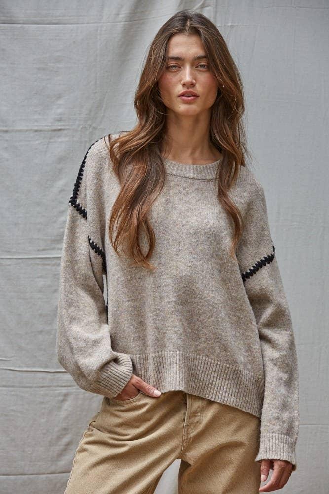 W2283 | Knit Sweater Stitch Detailed Crew Neck Pullover