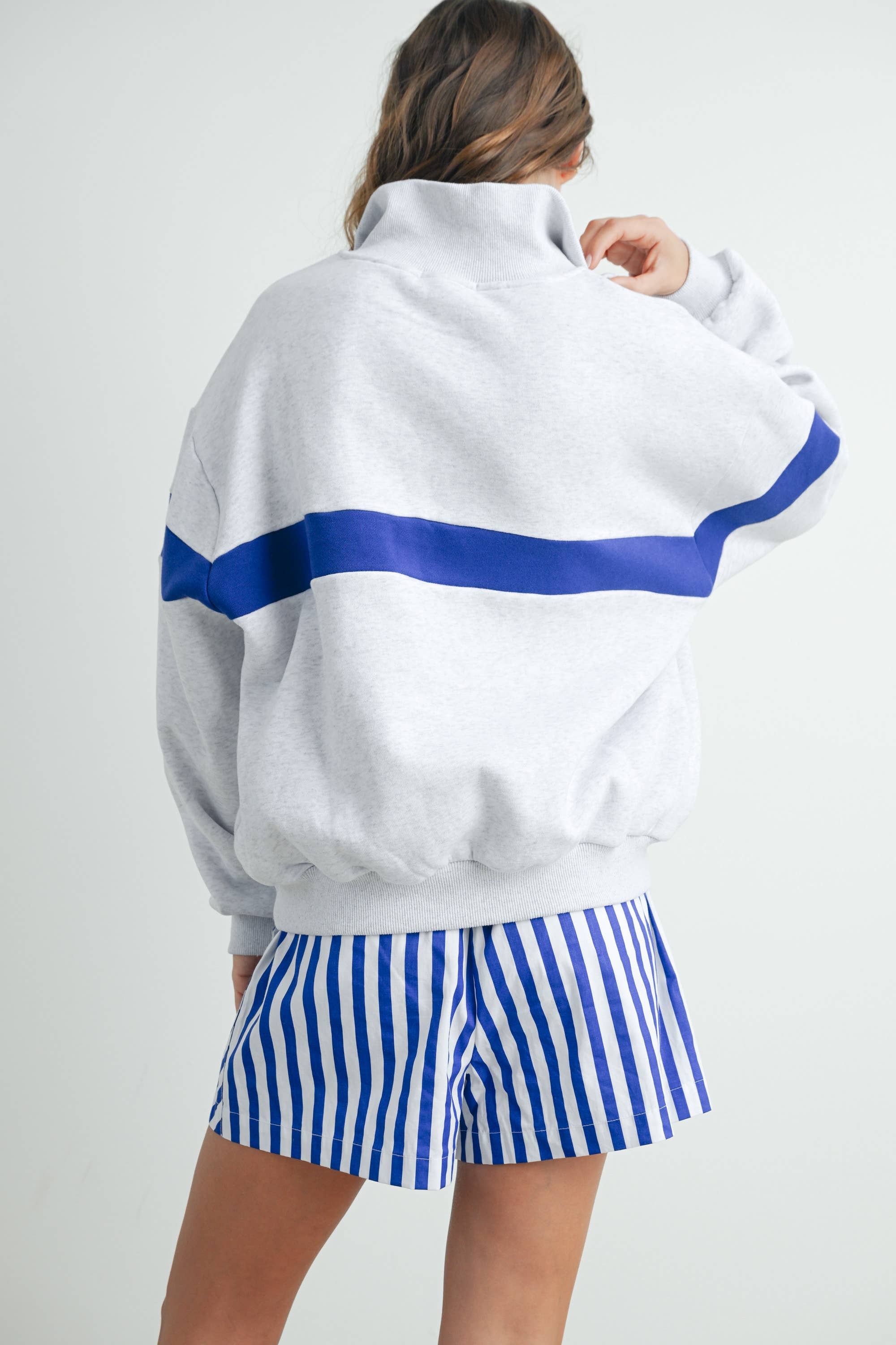ButterMelonTwo-Toned Half Zip Collar Sweatshirt - BMT7535