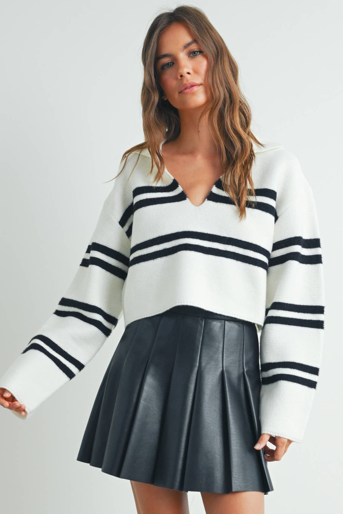 ButterMelonStripe Crop Collar Sweater Top - BMW7393