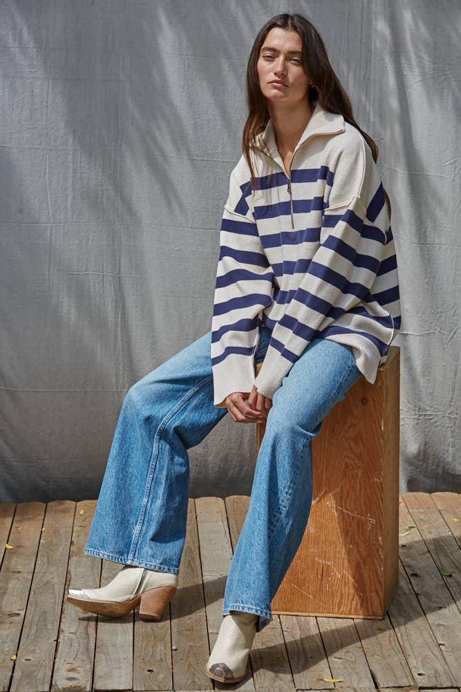 W2568 | Knitted Front Quarter Zipper Striped Mock Pullover